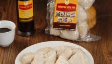 Pempek Cek Via menggunakan proses retort sebagai bagian dari pengolahan produknya. (Dok. Pempek Cek Via )