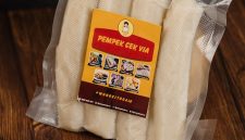 Pempek Cek Via menghadirkan berbagai varian, mulai dari pempek kapal selam, telur, lenjer, adaan, kulit, hingga pempek crispy. (Dok. Pempek Cek Via )